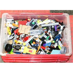 LARGE TOTE OF LEGO