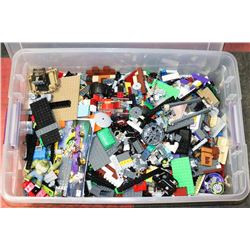 LARGE TOTE OF LEGO
