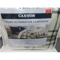 New TWIN Down Alternative Comforter super soft excellent for watching TV