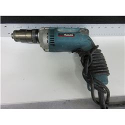 Makita Screw Gun 1/4" Model #6827