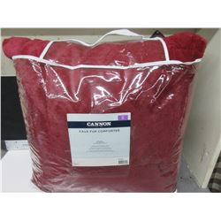 New KING Comforter machine wash 100% polyester filling