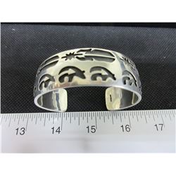 WOW! 38g Solid Sterling West Coast Naitive Bangle / fantastic piece