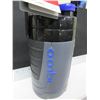 Image 2 : New IGLOO 1.89 liter Beverage Cooler