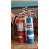 Image 1 : 3 FIRE EXTINGUISHERS
