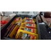 Image 2 : TOTE OF MUFFLER BANDAGES AND FIRE EXTINGUISHER