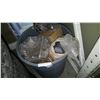 Image 1 : NEW DRIVEWAY LAMP IN GARBAGE CAN