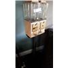 Image 1 : DOUBLE VENDING MACHINE ON STAND