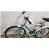 Image 3 : BLUE AND WHITE NORCO BIKE
