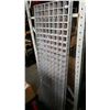 Image 1 : WHITE METAL GRATE
