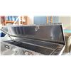 Image 2 : HUSKY ALUMINUM CHECKERED TRUCK BOW W/ TRAY - NO KEYS