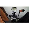 Image 2 : GOLF CLUBS IN BAG