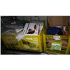Image 2 : 3 CRATES OF BEDDING AND ESTATE GOODS