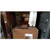 Image 2 : SLIDE PROJECTOR CARTRIDGES AND RADIO AND STAND