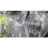Image 2 : 50 NEW WRENCHES AND TOOL APRONS