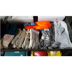 LOT OF VARIOUS NEW WORK GLOVES