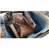 Image 2 : TOTE OF NEW OUTDOORS EQUIPMENT