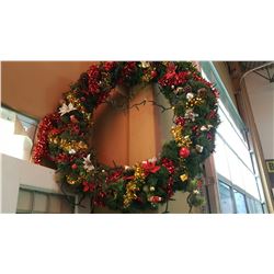 36" PRE-LIT CHRISTMAS WREATH