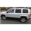 Image 8 : 2011 JEEP PATRIOT 4 DOOR STATION WAGON 4X4 AUTOMATIC, 228495KM WITH KEY FOB AND REGISTRATION