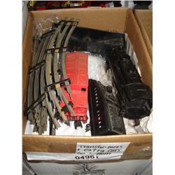HO SCALE TRAINSET W/ TRANSFORMER TRACK AND EXTRA CARS