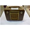 Image 1 : WESTINGHOUSE VINTAGE RADIO
