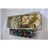 Image 1 : TWO TRAYS OF VINTAE AND GLASS BEAD JEWELLRY