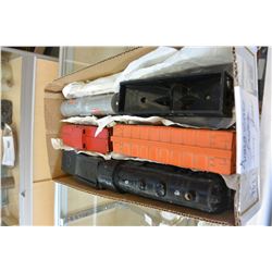 HO SCALE AMERICAN FLYER TRAIN AND CARS