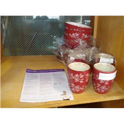 16PC CRANBERRY FLORAL LACE TEMPTATIONS DINNER WARE