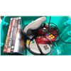Image 2 : 4 N64 CONTROLLERS AND 4 PS2 GAMES