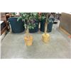 Image 2 : 2 ARTIFICAL TREES