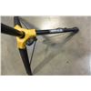 Image 2 : HERCULES GUITAR STAND