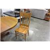 Image 4 : OAK DINING TABLE WITH 4 PRESSBACK CHAIRS