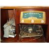 Image 3 : VINTAGE GENERAL ELECTRIC RADIO PHONOGRAPH COMBINATION 740 - NEEDS WORK