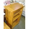 Image 2 : OAK BOOK SHELF