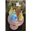 Image 2 : DISNEY PRINCESS ANIMATED ROTATING LAMP
