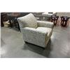 Image 4 : NEW ASHLEY FURNITURE ULPHOSTERED ACCENT CHAIR RETAIL $899