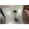 Image 2 : MID-CENTURY ASHTRAY STAND