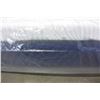 Image 3 : SILK AND SNOW QUEEN SIZE MEMORY FOAM MATTRESS