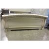 Image 2 : NEW ASHLEY SIGNATURE KINGSIZE WHITE CARVED SLEIGH BEDFRAME RETAIL $2999