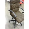Image 1 : GAS LIFT OFFICE CHAIR