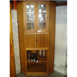 OAK CORNER CABINET