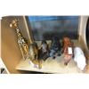 Image 2 : SHELF LOT OF ANIMAL FIGURES