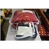 Image 1 : RALPH LAUREN KING SIZE WOOL BLANKET AND REVERSIBLE KING COMFORTER