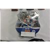 Image 2 : WAYNE GRETZKY FIGURE AND NHL MINI TROPHIES