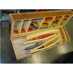 LARGE-SCALE AIRPLANE BODIES AND ACCESSORIES