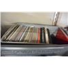Image 3 : 2 TOTES OF RECORDS