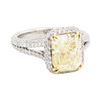 Image 1 : 4.02 ctw Fancy Intense Yellow Diamond and White Diamond Ring - Platinum