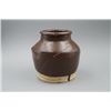 Image 1 : A Small Brown-Glaze Jar.