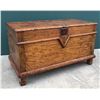 Image 1 : Early American Wood Chest