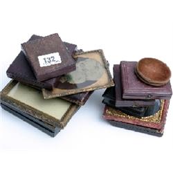 Quantity of Edwardian photos in folding cases