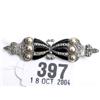 Image 1 : Onyx and marquisette bow brooch in silver
